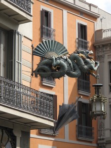 Spain lbs 138 Crazy Serpent Sculputure/Light fixture