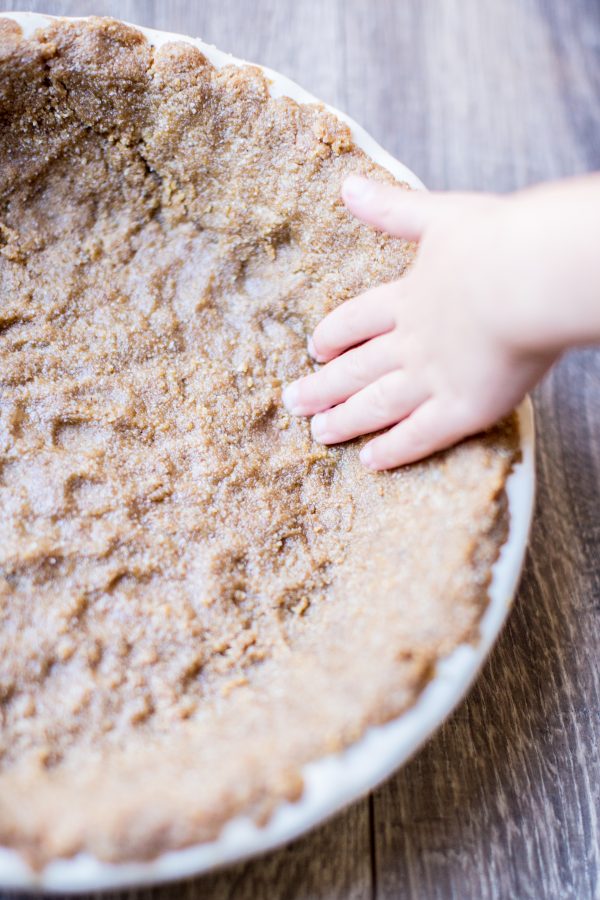 CRANBERRY GINGERSNAP PIE
